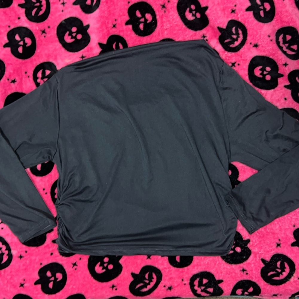 NWOT Asymmetrical Shoulder Long Sleeve T-Shirt - Picture 3 of 5
